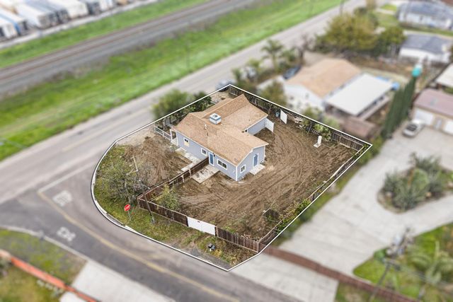 10878 S Mckinley Ave, French Camp, CA 95231