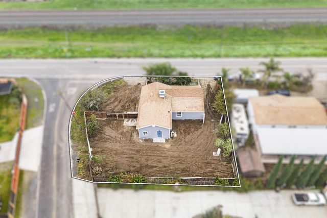 10878 S Mckinley Ave, French Camp, CA 95231