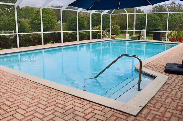 18001 SW 285th St, Homestead, FL 33030