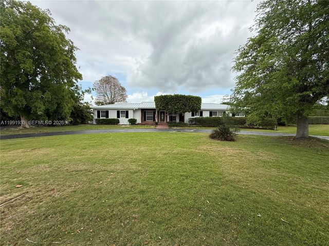 18001 SW 285th St, Homestead, FL 33030