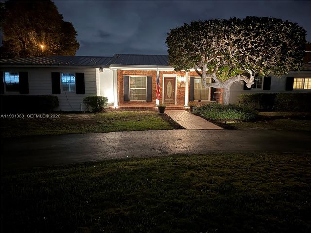 18001 SW 285th St, Homestead, FL 33030