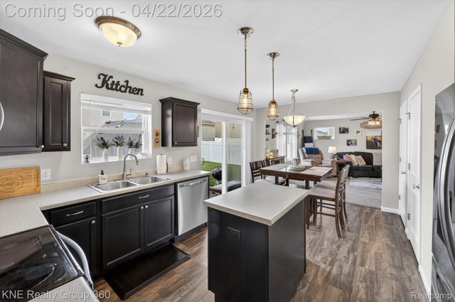 2743 Au Gres River Drive, Handy Township, MI 48836
