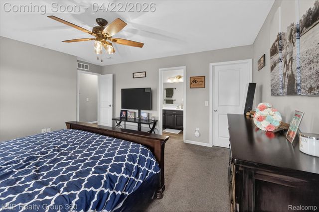 2743 Au Gres River Drive, Handy Township, MI 48836