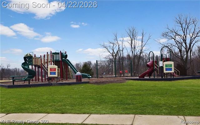 2743 Au Gres River Drive, Handy Township, MI 48836