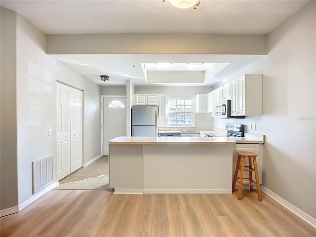 4275 CASTLEBRIDGE LANE 1312B1, Sarasota, FL 34238