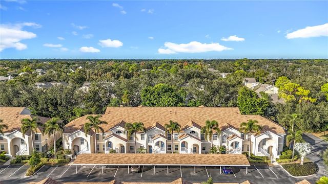 4275 CASTLEBRIDGE LANE 1312B1, Sarasota, FL 34238