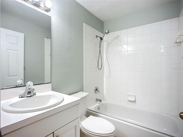 4275 CASTLEBRIDGE LANE 1312B1, Sarasota, FL 34238