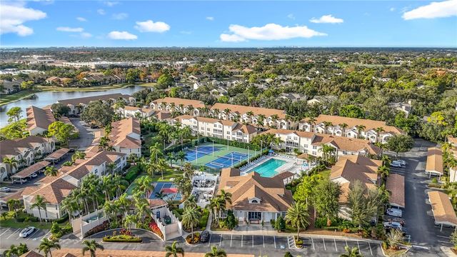 4275 CASTLEBRIDGE LANE 1312B1, Sarasota, FL 34238