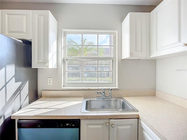 4275 CASTLEBRIDGE LANE 1312B1, Sarasota, FL 34238