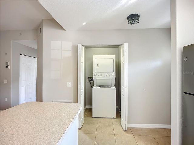 4275 CASTLEBRIDGE LANE 1312B1, Sarasota, FL 34238