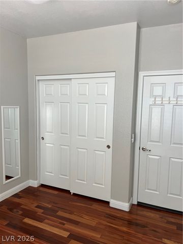 9224 Longhorn Falls Court, Las Vegas, NV 89149