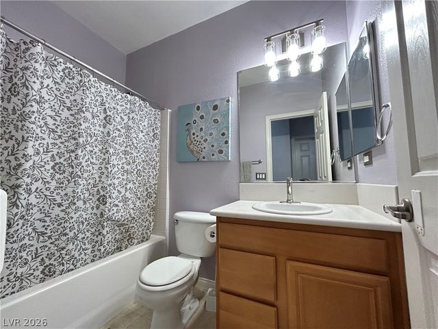 9224 Longhorn Falls Court, Las Vegas, NV 89149