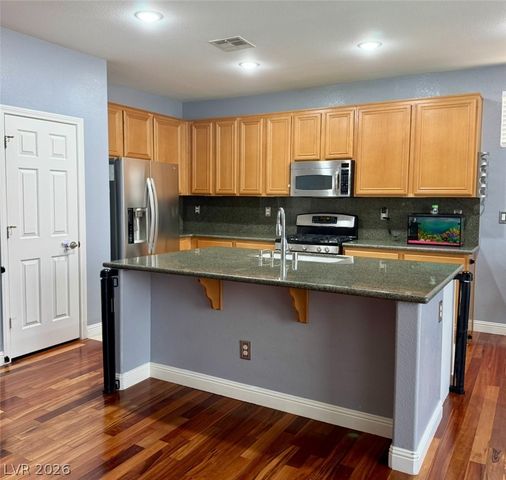 9224 Longhorn Falls Court, Las Vegas, NV 89149