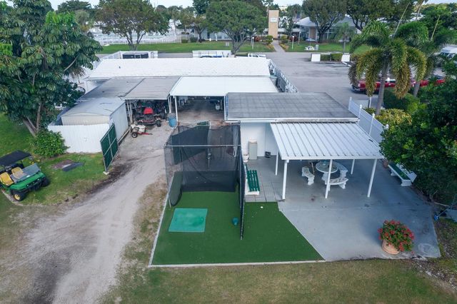 2475 W Golf Boulevard 247, Pompano Beach, FL 33064