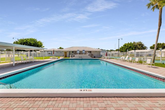 2475 W Golf Boulevard 247, Pompano Beach, FL 33064