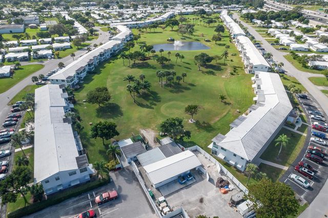 2475 W Golf Boulevard 247, Pompano Beach, FL 33064