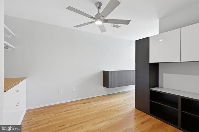 11510 MAPLE RIDGE RD, Reston, VA 20190