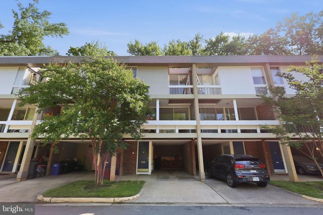 11510 MAPLE RIDGE RD, Reston, VA 20190