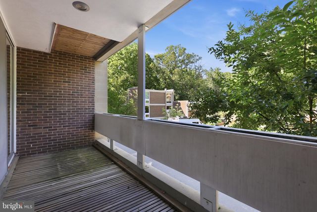 11510 MAPLE RIDGE RD, Reston, VA 20190