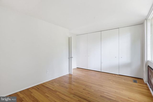 11510 MAPLE RIDGE RD, Reston, VA 20190