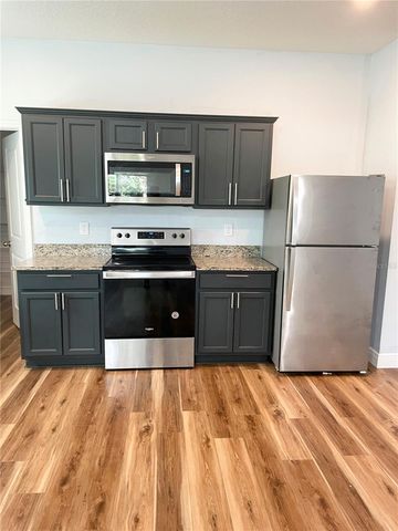 15725 PINE SISKIN LOOP, Mascotte, FL 34753