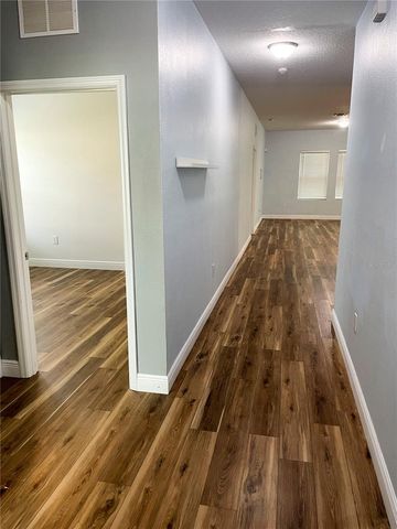 15725 PINE SISKIN LOOP, Mascotte, FL 34753