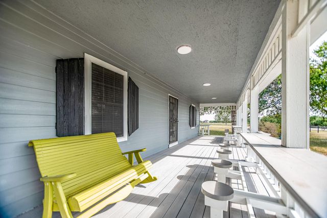 190 Hood Road, Inez, TX 77968