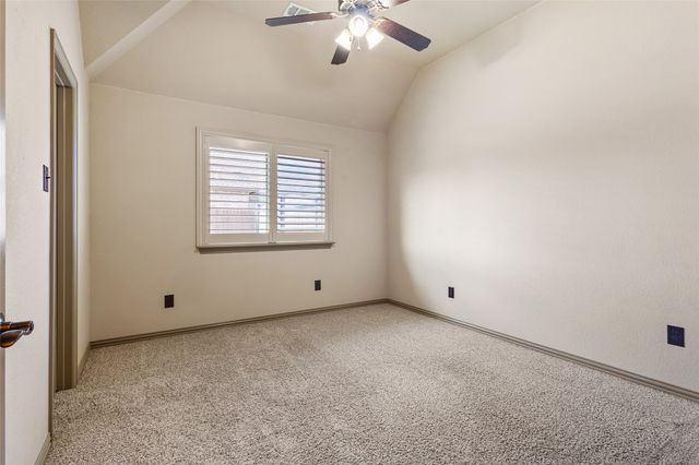 1317 Bluff Springs Drive, Fort Worth, TX 76052