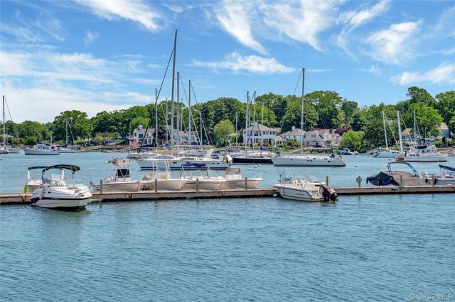 398 Cortlandt Avenue 8, Mamaroneck, NY 10543