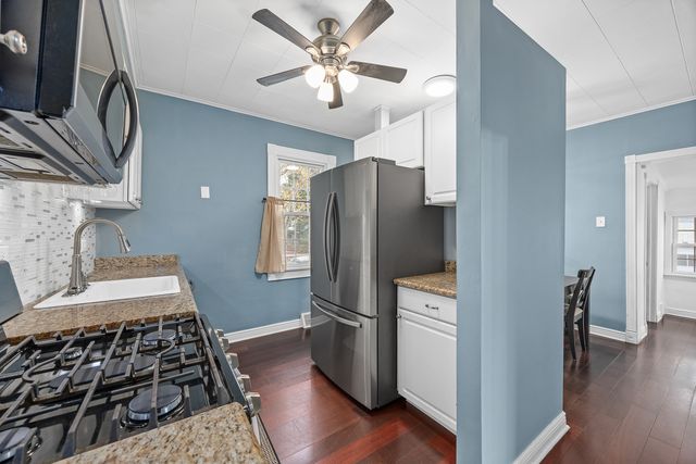 9201 S 52nd Avenue, Oak Lawn, IL 60453