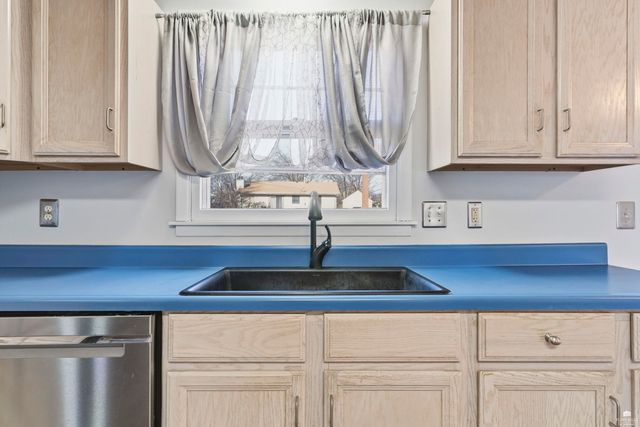 3018 James Avenue, Manhattan, KS 66502