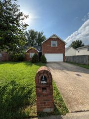 2539 Claymore Run, Murfreesboro, TN 37130