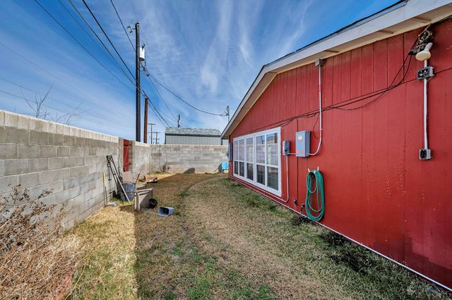 2124 Magill St, Odessa, TX 79764