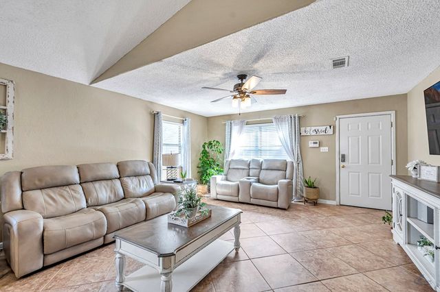 2124 Magill St, Odessa, TX 79764