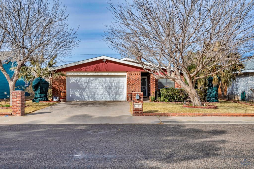2124 Magill St, Odessa, TX 79764