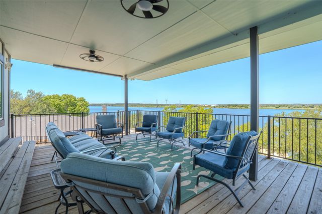 6371 Beacon Vista Circle, Granbury, TX 76049