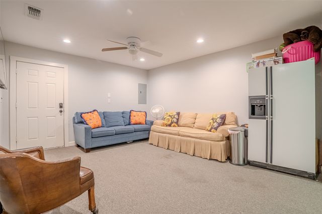6371 Beacon Vista Circle, Granbury, TX 76049