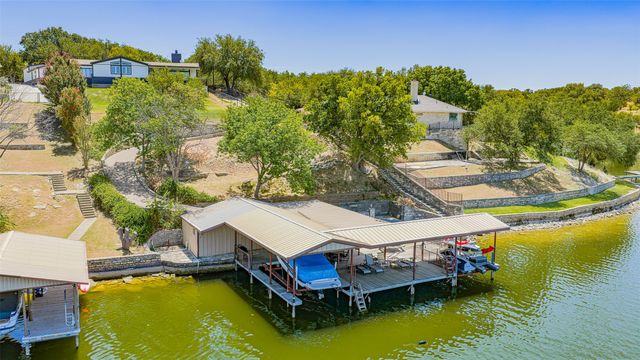 6371 Beacon Vista Circle, Granbury, TX 76049