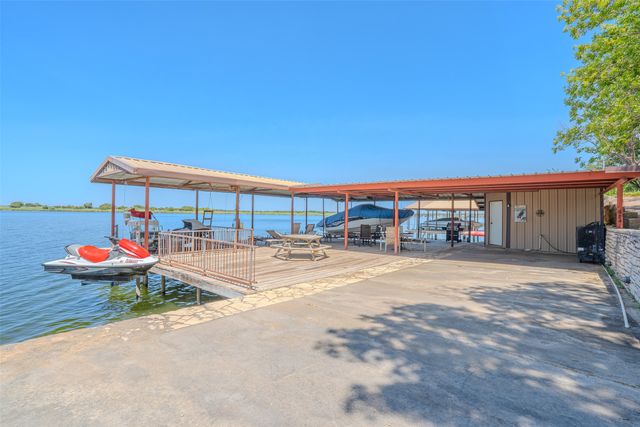 6371 Beacon Vista Circle, Granbury, TX 76049