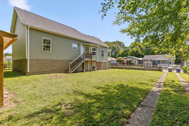 705 N Highland Park Avenue, Chattanooga, TN 37404