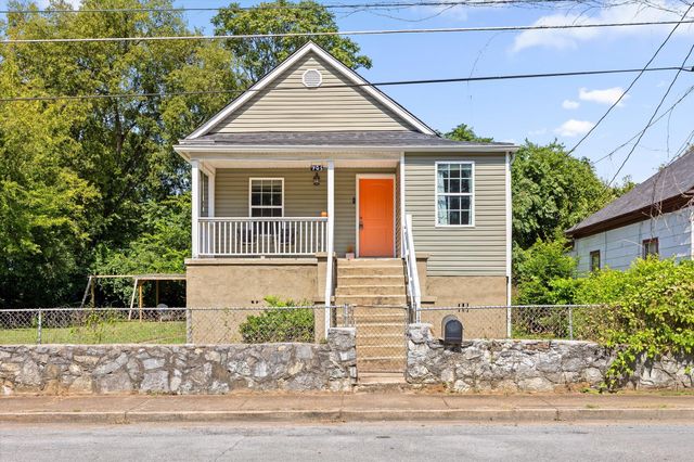 705 N Highland Park Avenue, Chattanooga, TN 37404