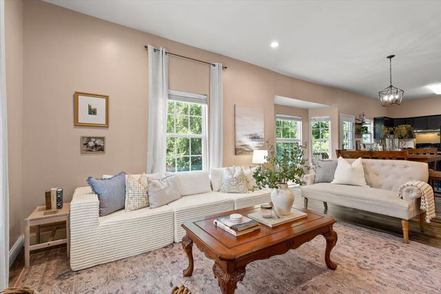 705 N Highland Park Avenue, Chattanooga, TN 37404