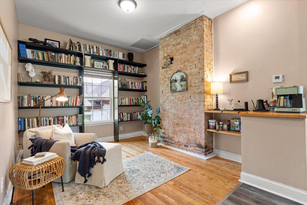 705 N Highland Park Avenue, Chattanooga, TN 37404