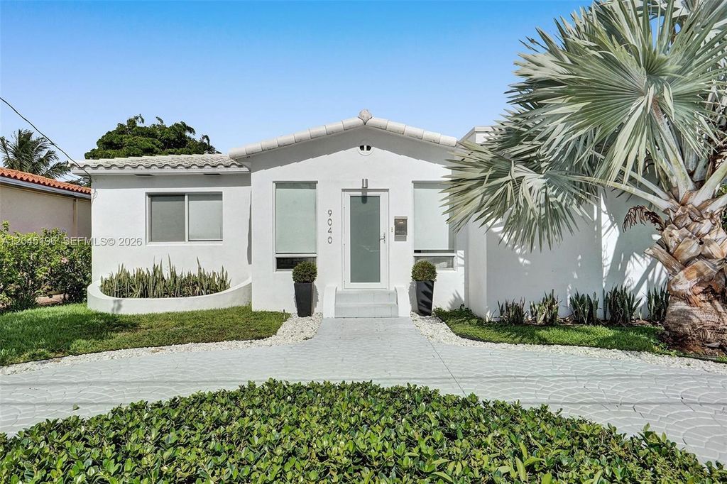 9040 Carlyle Avenue, Surfside, FL 33154