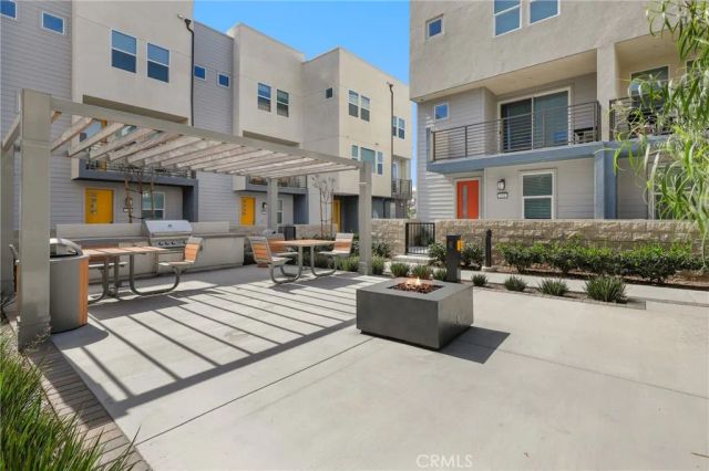 1643 W Lincoln Avenue 102, Anaheim, CA 92801