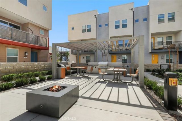 1643 W Lincoln Avenue 102, Anaheim, CA 92801