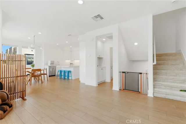 1643 W Lincoln Avenue 102, Anaheim, CA 92801
