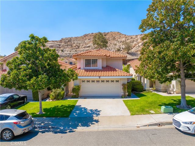 29105 Marilyn Drive, Canyon Country, CA 91387