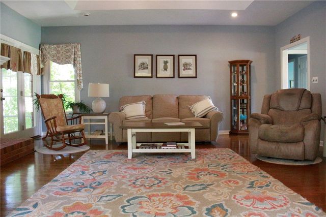 100 Camperdown Court, Easley, SC 29642