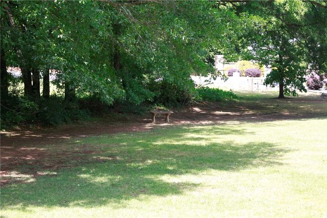 100 Camperdown Court, Easley, SC 29642